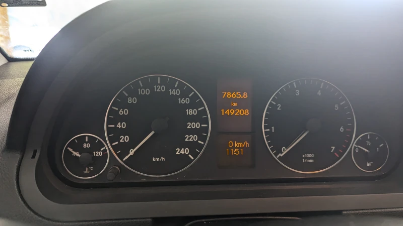 Mercedes-Benz A 170, снимка 5 - Автомобили и джипове - 48649916