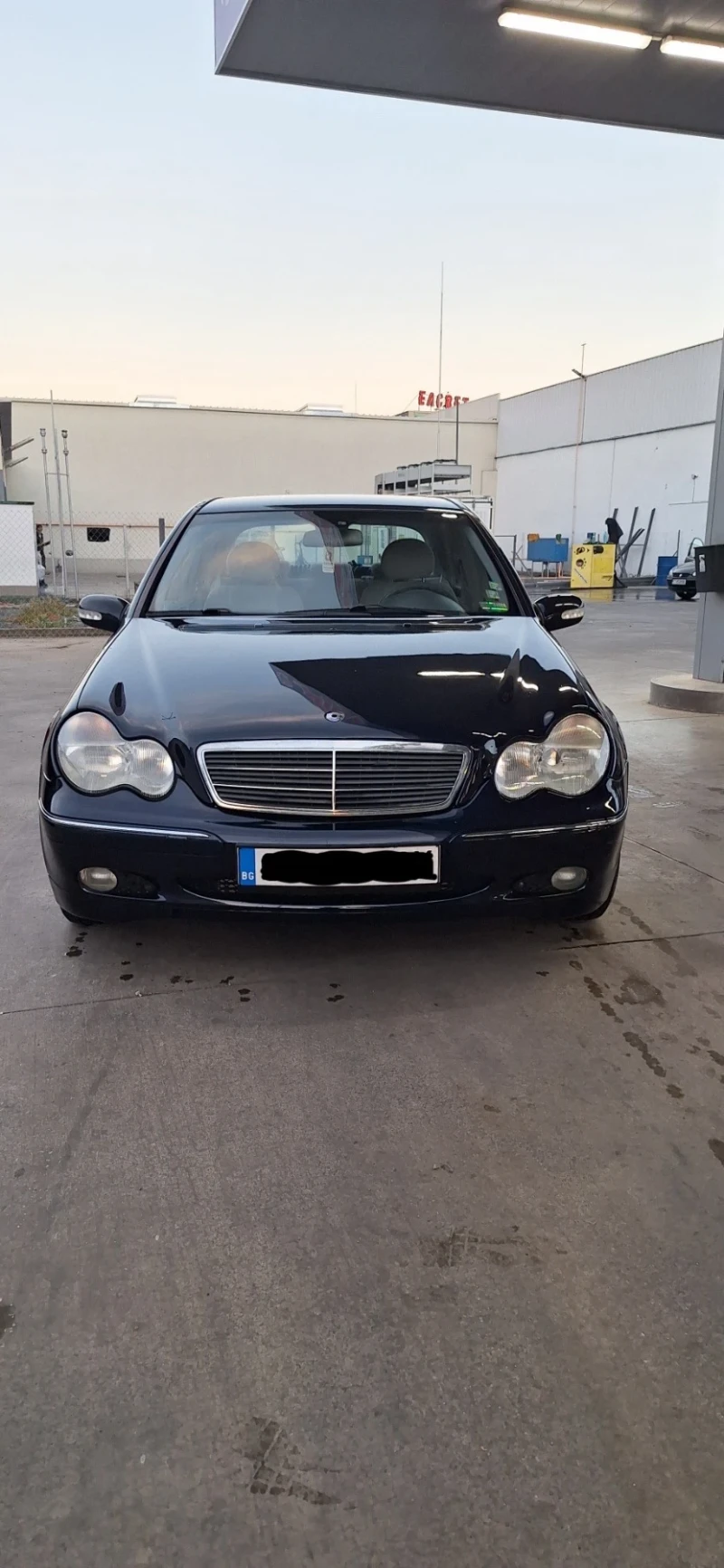 Mercedes-Benz C 220, снимка 5 - Автомобили и джипове - 48729458