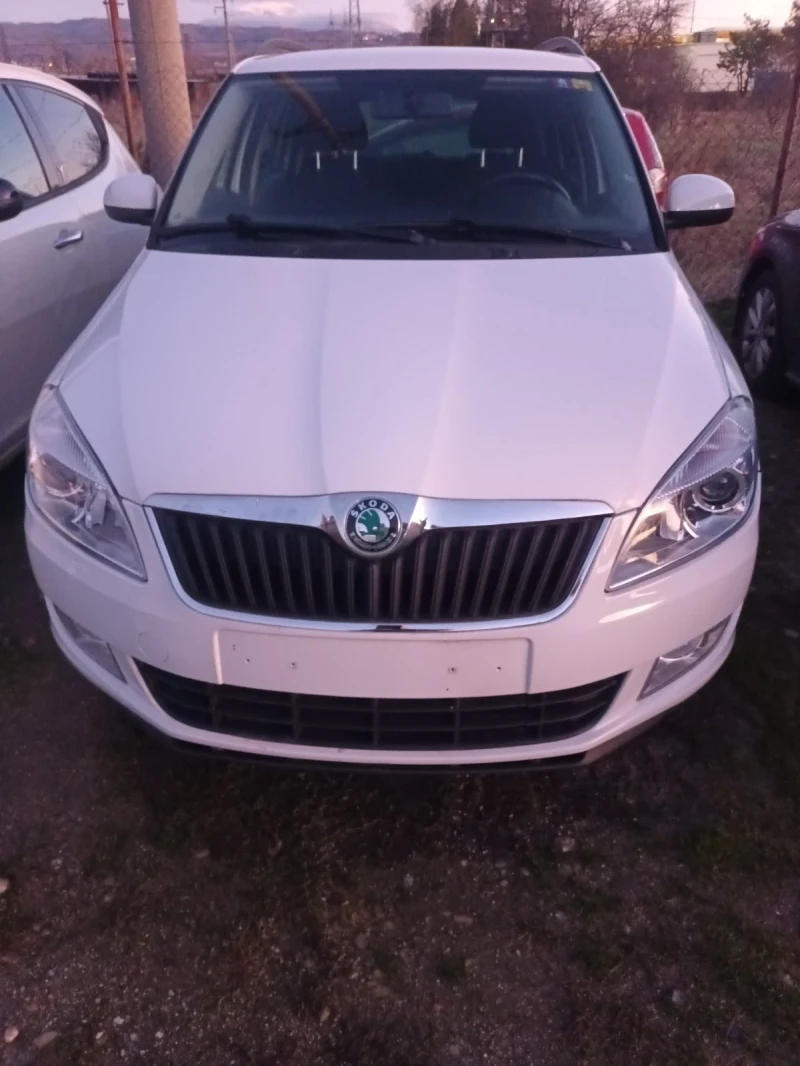 Skoda Fabia, снимка 1 - Автомобили и джипове - 48992874