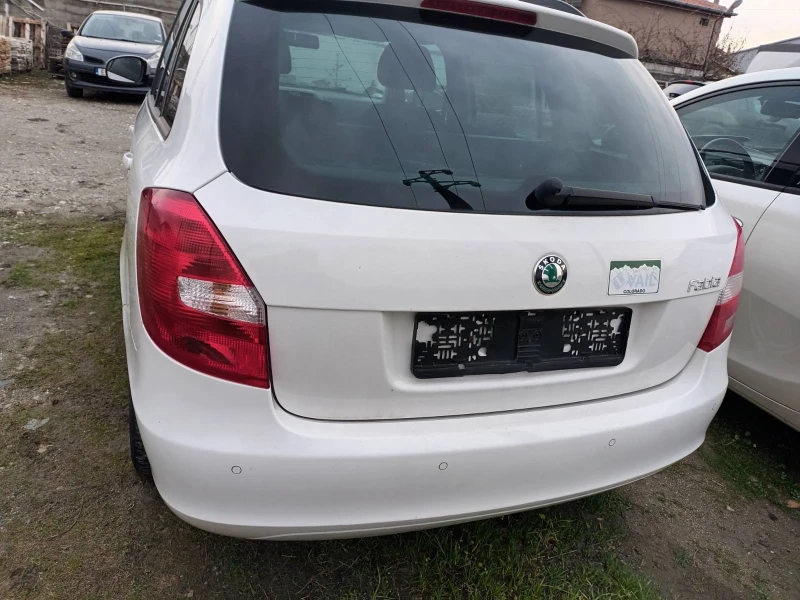 Skoda Fabia, снимка 3 - Автомобили и джипове - 48992874