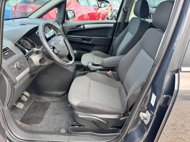 Opel Zafira 1.7cdti 7места, снимка 9 - Автомобили и джипове - 49544103