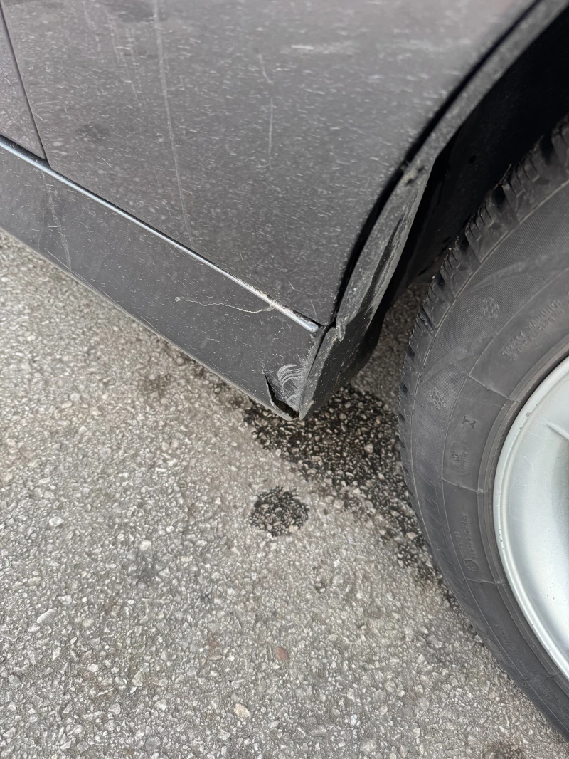 BMW 318, снимка 3 - Автомобили и джипове - 52645776