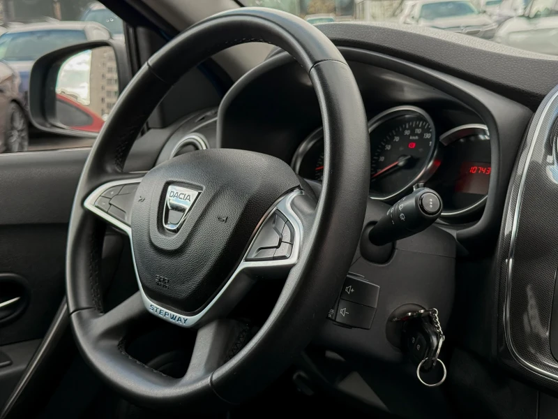 Dacia Sandero Stepway * От България, снимка 12 - Автомобили и джипове - 52622358