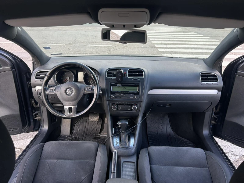 VW Golf, снимка 7 - Автомобили и джипове - 52904423