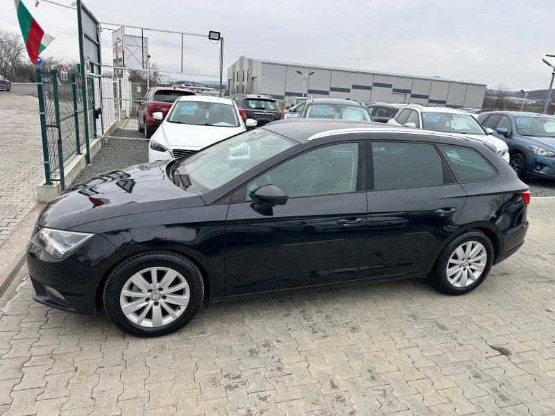 Seat Leon LED Navi  Кожа 6 скорости Подгрев , снимка 2 - Автомобили и джипове - 53180391