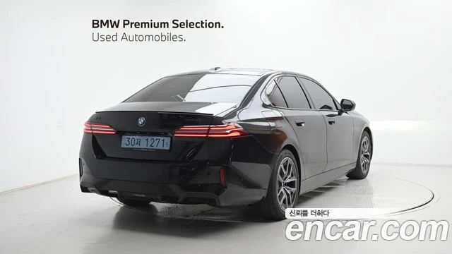 BMW i5, снимка 2 - Автомобили и джипове - 56282177