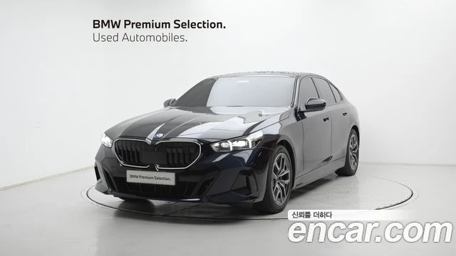 BMW i5