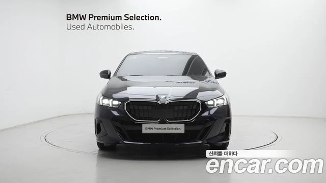 BMW i5, снимка 3 - Автомобили и джипове - 56282177