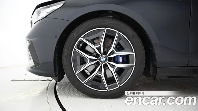 BMW i5, снимка 5 - Автомобили и джипове - 56282177
