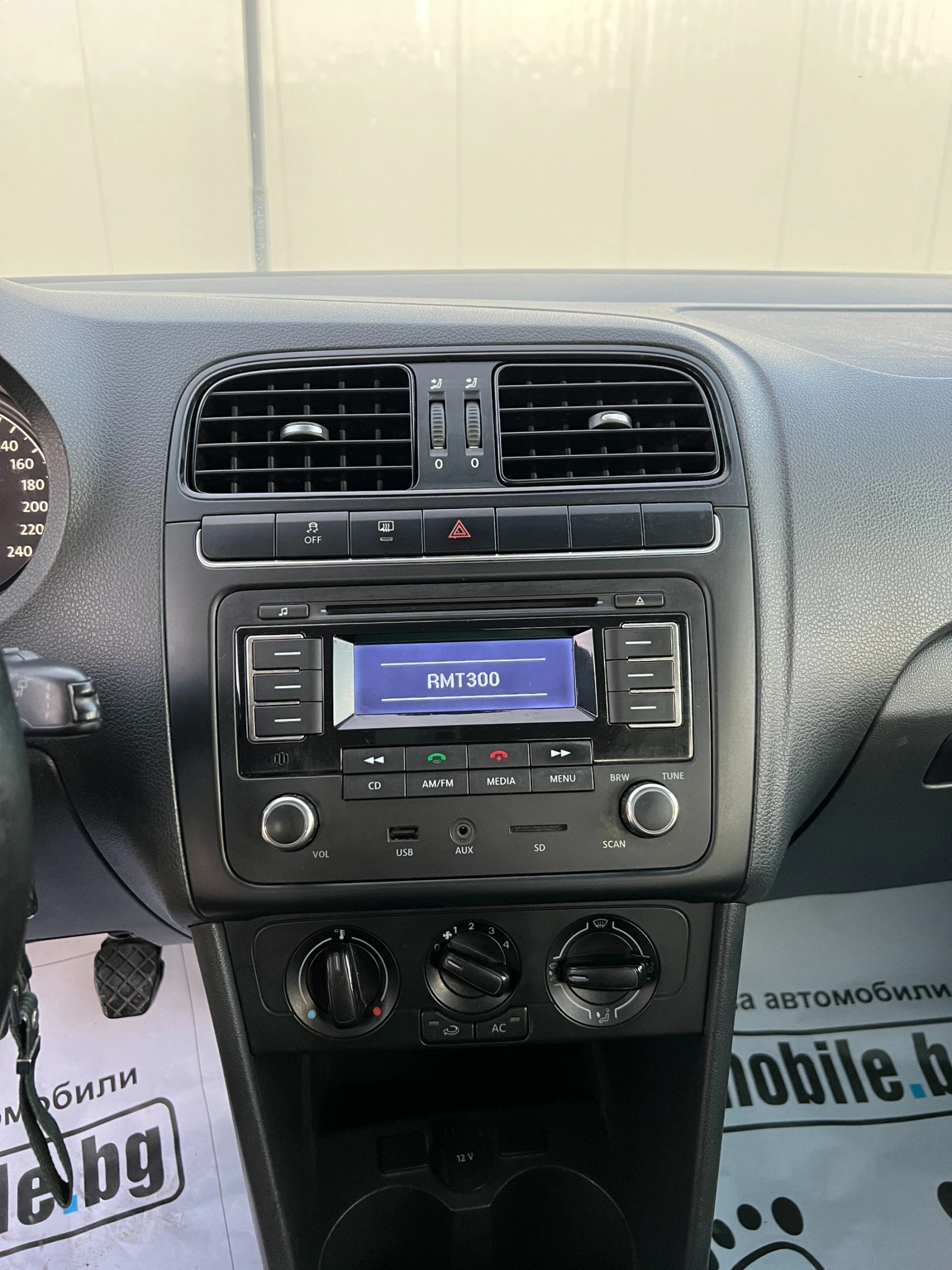 VW Polo 1.6TDI- 90к.с.  | Mobile.bg — изображение 14