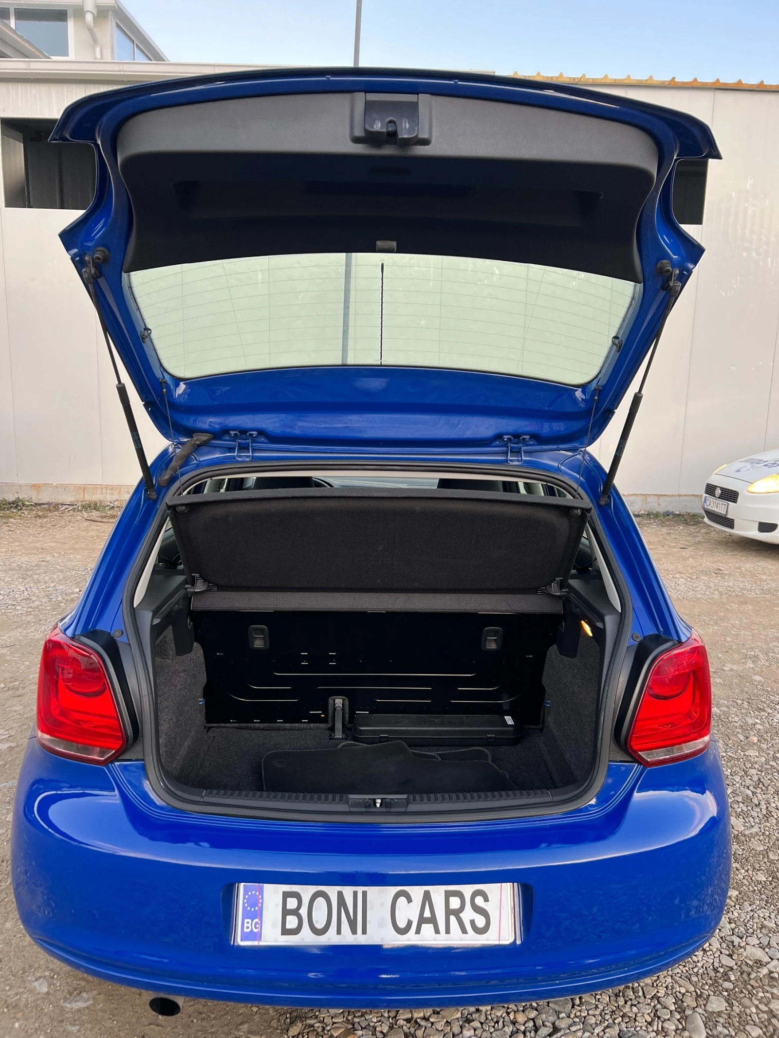 VW Polo 1.6TDI - изображение 9