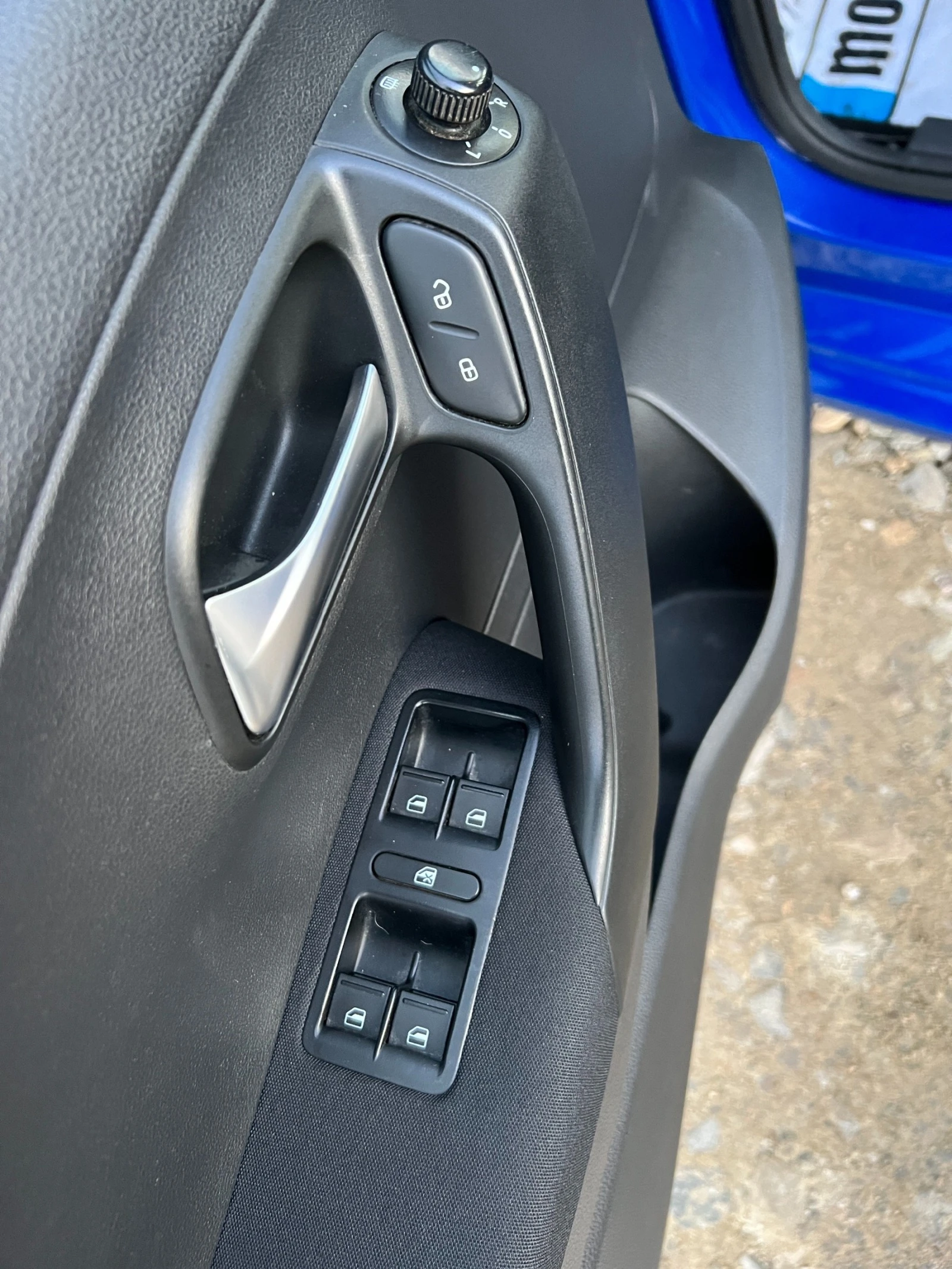 VW Polo 1.6TDI- 90к.с.  | Mobile.bg — изображение 16