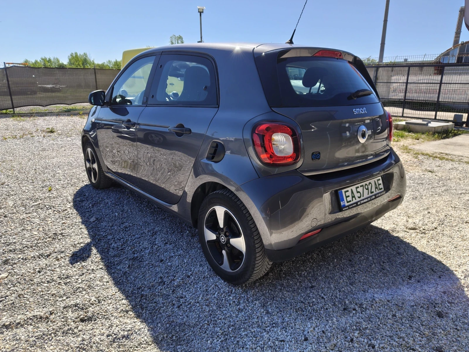 Smart Forfour EQ ЛИЗИНГ , снимка 5 - Автомобили и джипове - 51442959