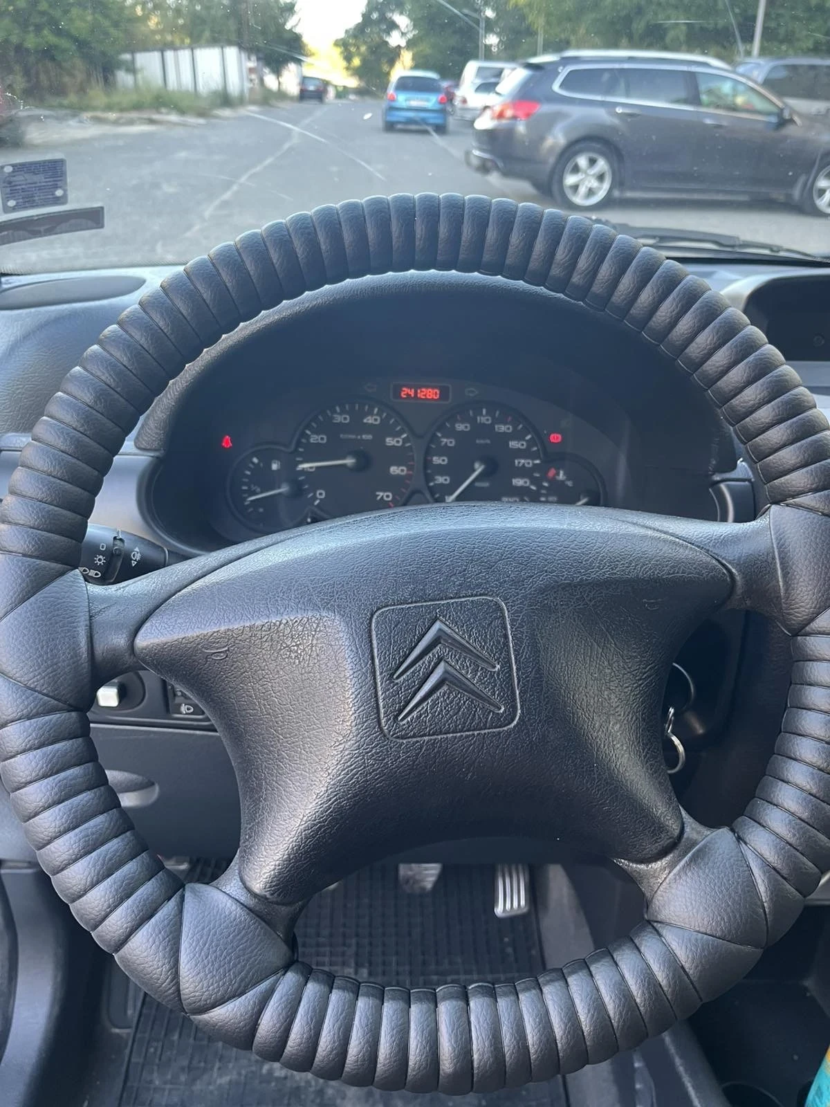 Citroen Berlingo 1.9 - изображение 2