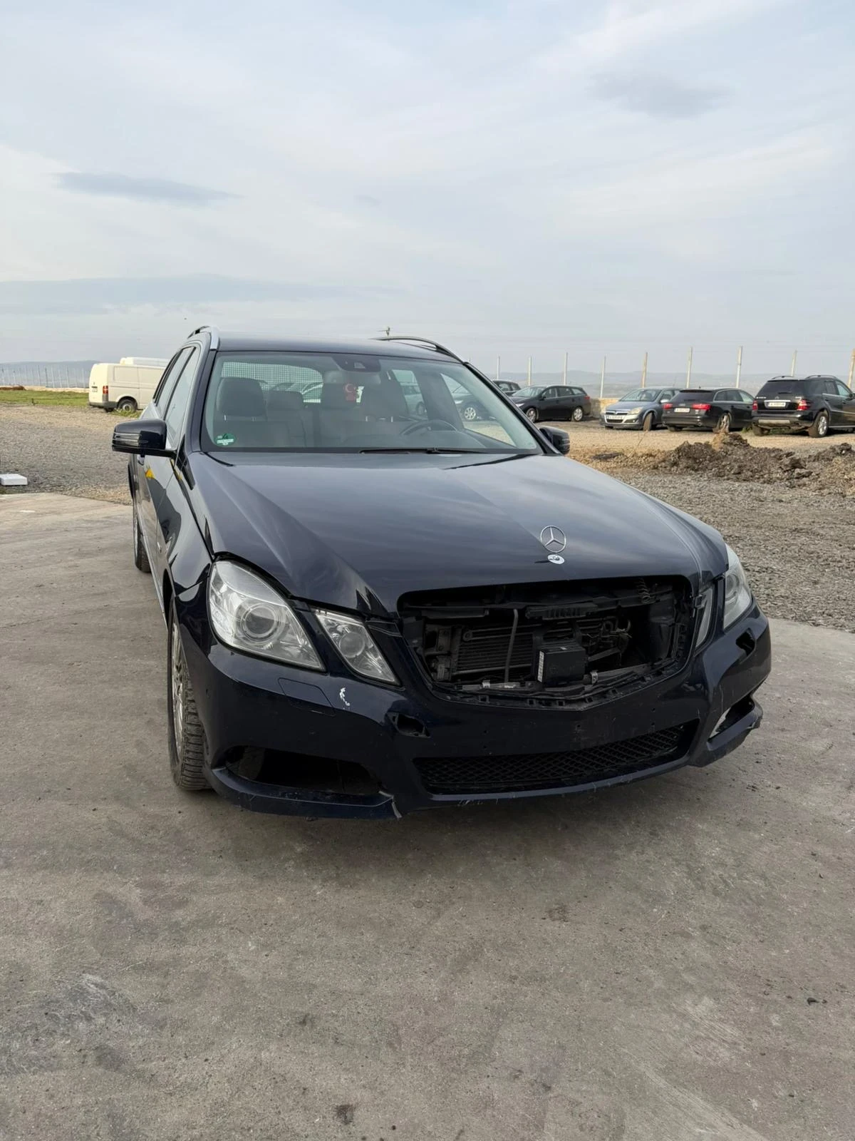 Mercedes-Benz E 350 350 CGI  пали и върви - изображение 6