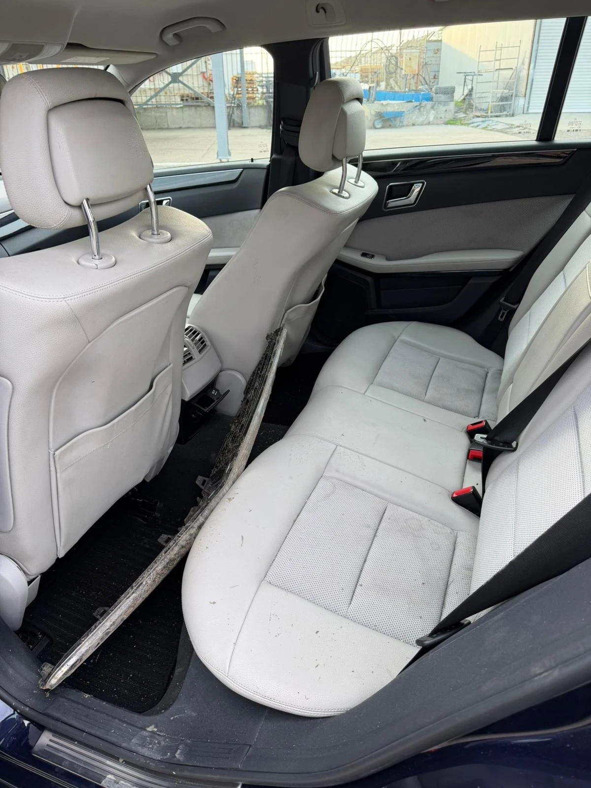 Mercedes-Benz E 350 350 CGI  пали и върви - изображение 5