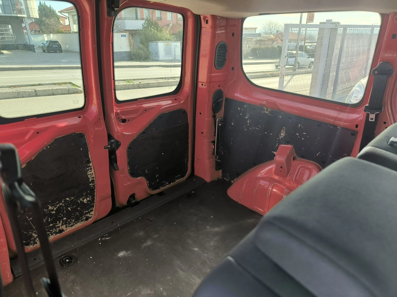 Citroen Jumpy 1.6HDI - изображение 10