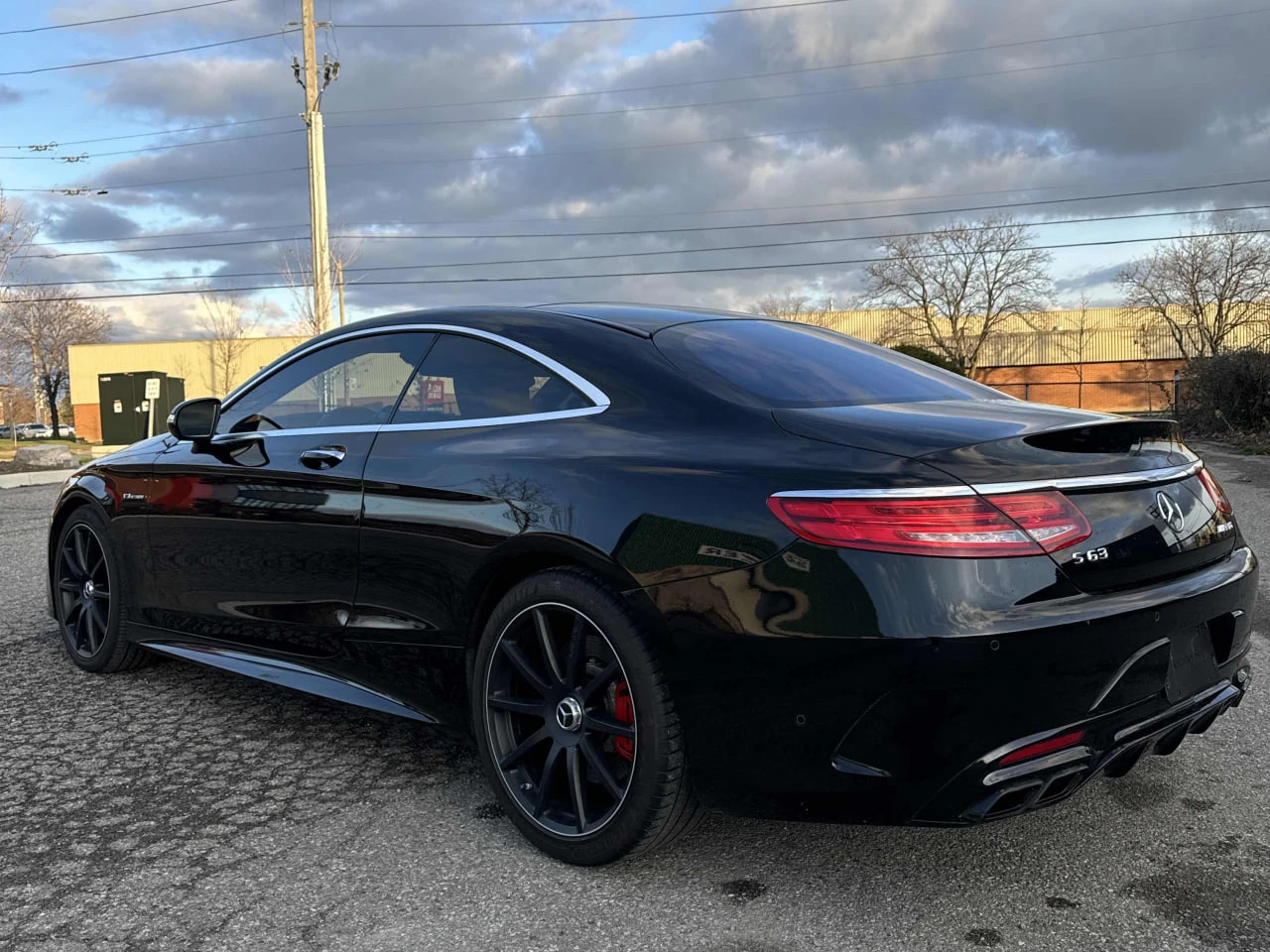 Mercedes-Benz S 63 AMG * АВТО КРЕДИТ* ЦЕНА ДО БГ * Сервизна история *  - изображение 5