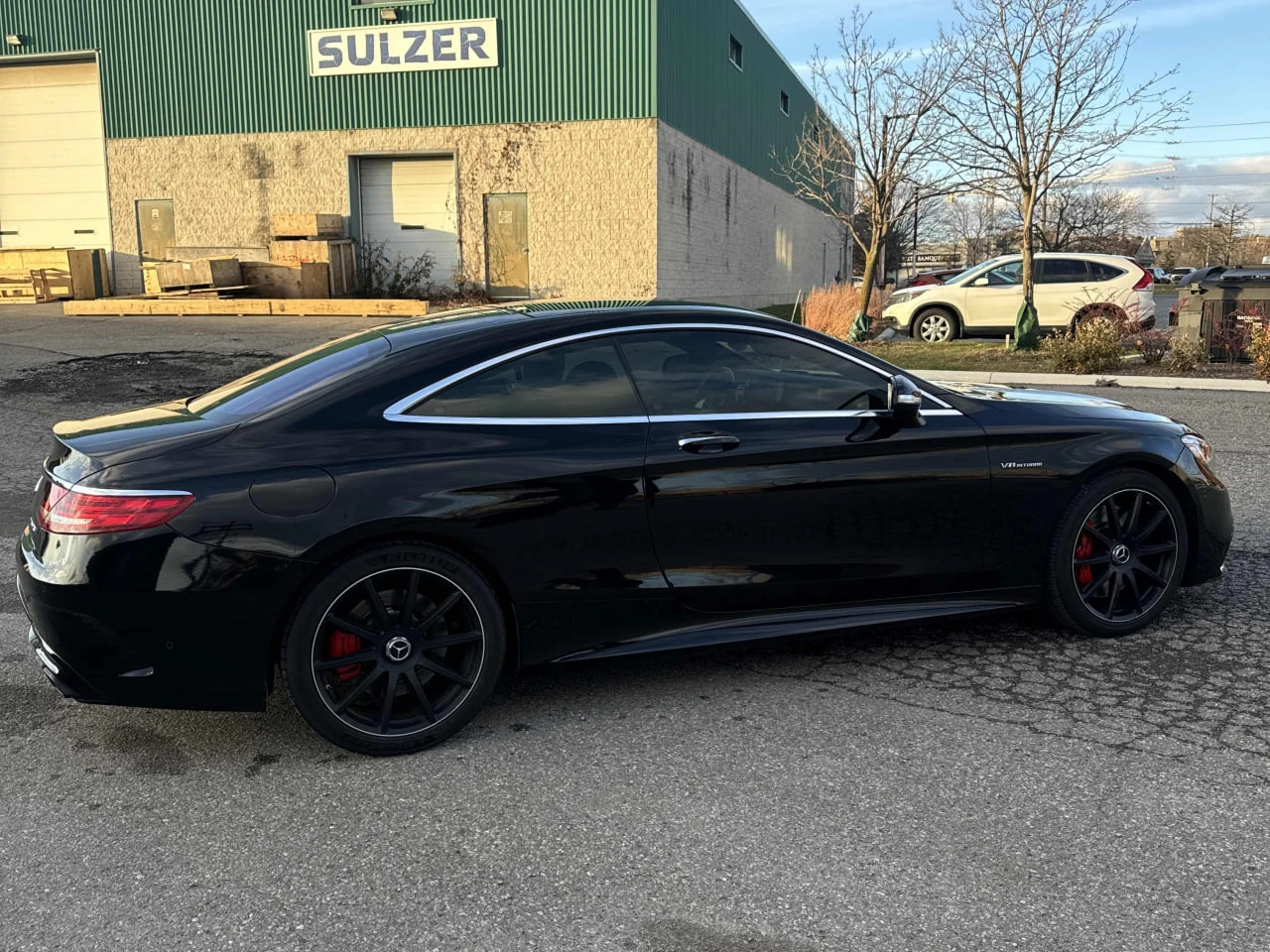 Mercedes-Benz S 63 AMG * АВТО КРЕДИТ* ЦЕНА ДО БГ * Сервизна история *  - изображение 6