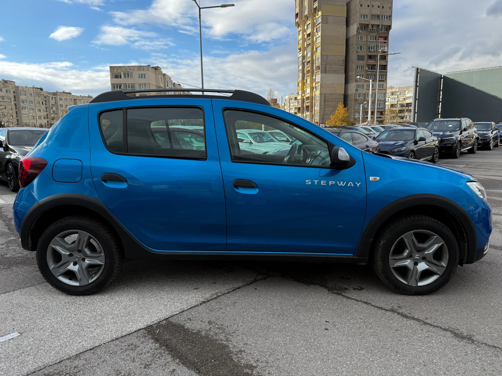 Dacia Sandero Stepway * От България - изображение 4