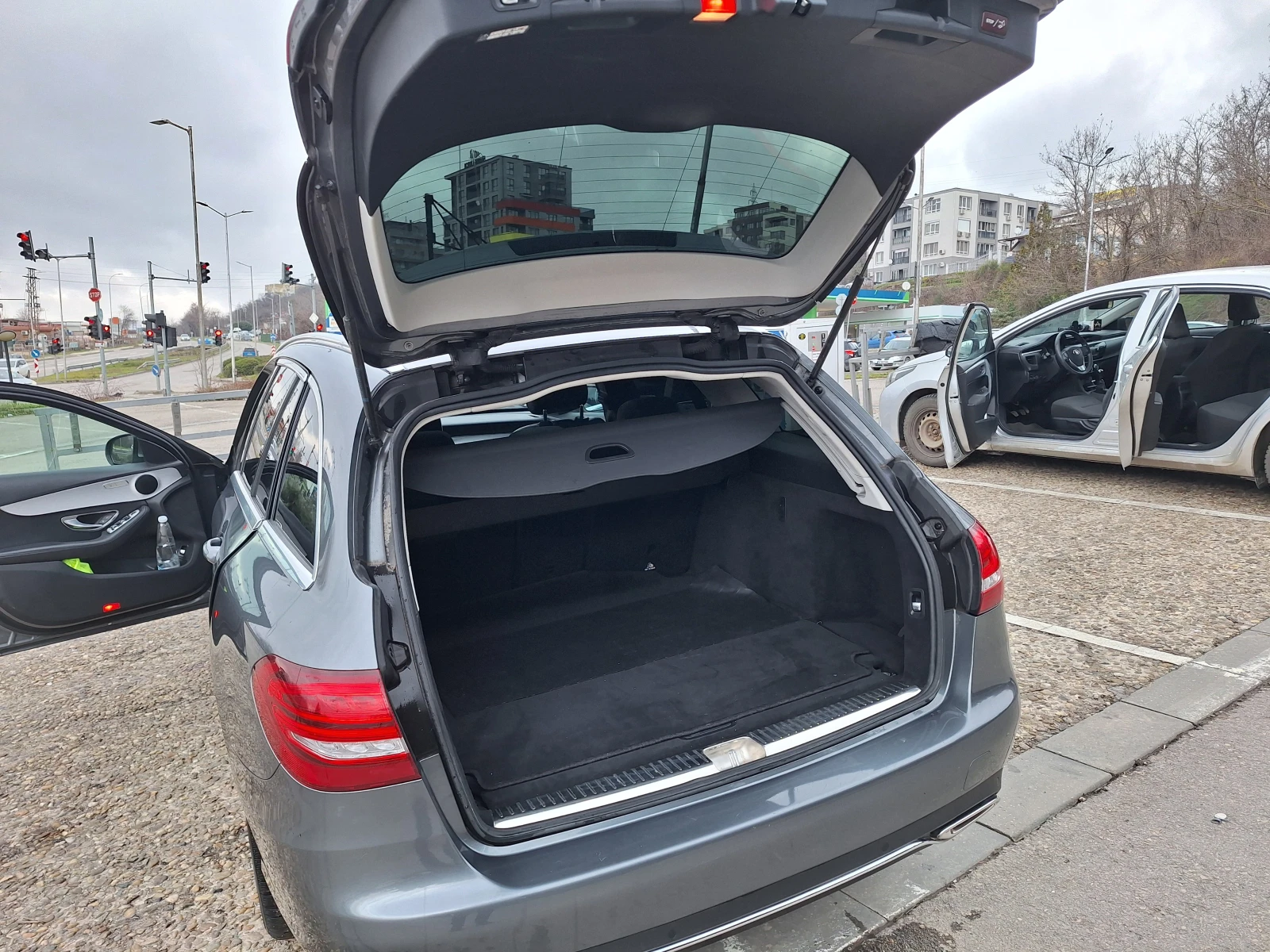 Mercedes-Benz C 400  - изображение 4