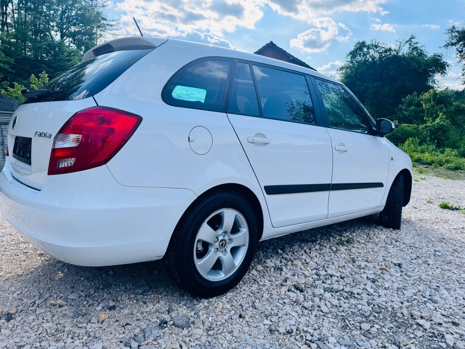 Skoda Fabia 1.6TDI* 90PS* FACE, снимка 6 - Автомобили и джипове - 54623210