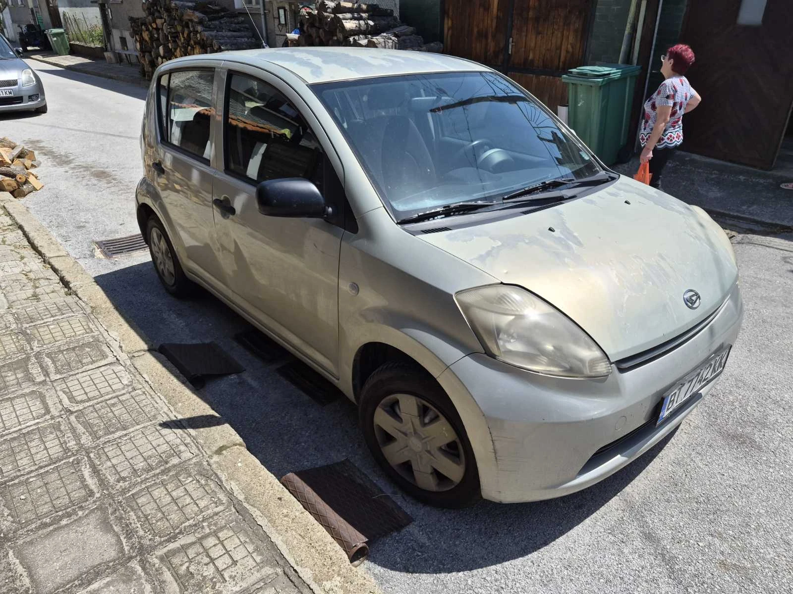 Daihatsu Sirion, снимка 4 - Автомобили и джипове - 54721483