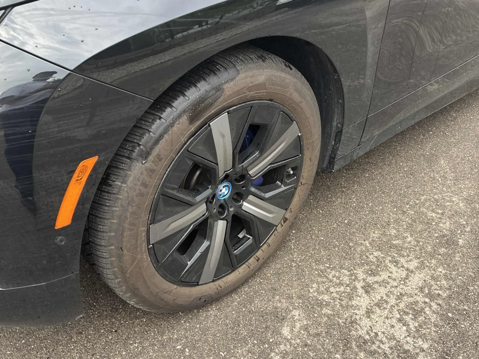 BMW iX xDrive50 * Harman Kardon * ����� * ���������� *  | Mobile.bg � ����������� 15