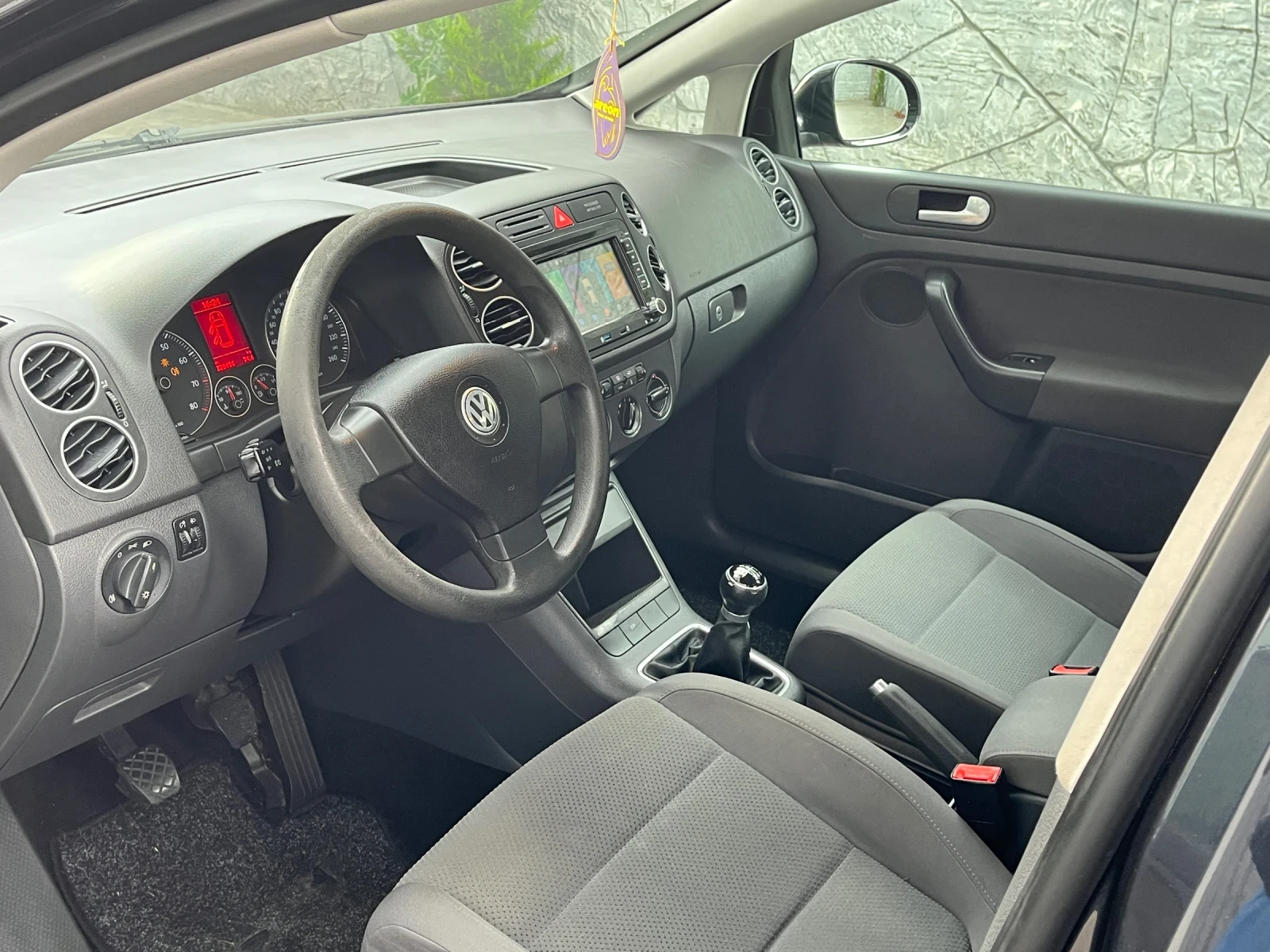 VW Golf Plus 2.0FSI/150/6/СКОРОСТА/2006/ГОДИНА!, снимка 10 - Автомобили и джипове - 55315171
