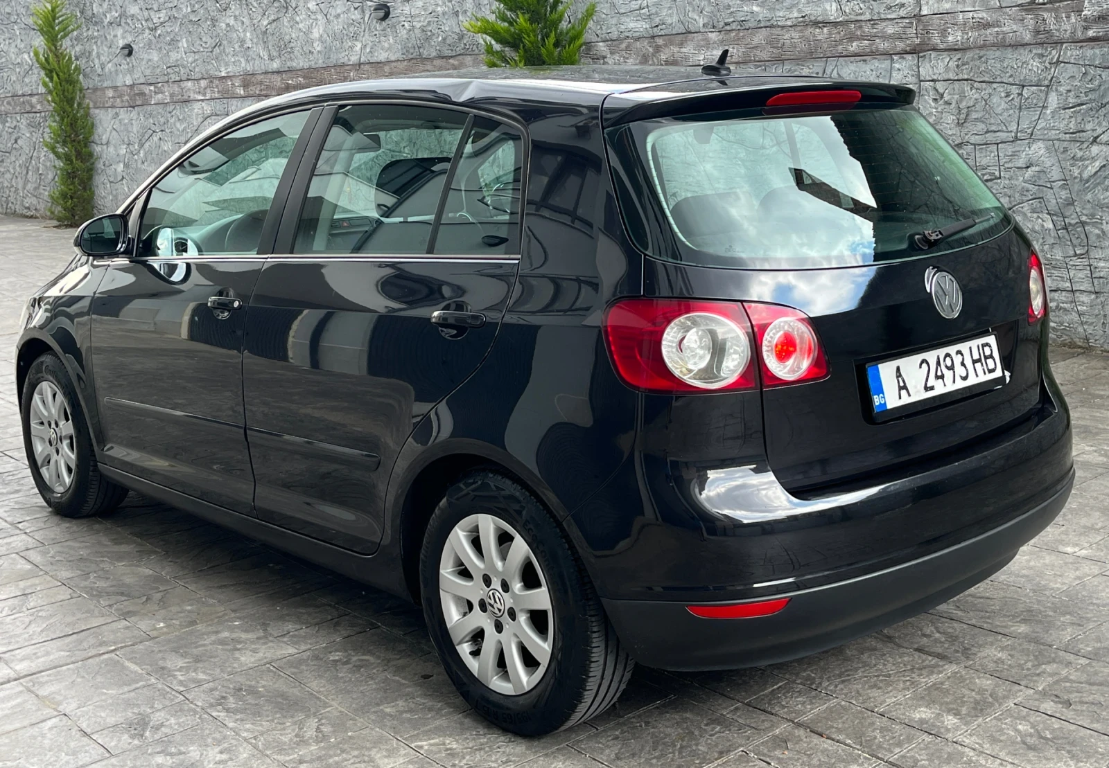 VW Golf Plus 2.0FSI/150/6/СКОРОСТА/2006/ГОДИНА!, снимка 5 - Автомобили и джипове - 55315171