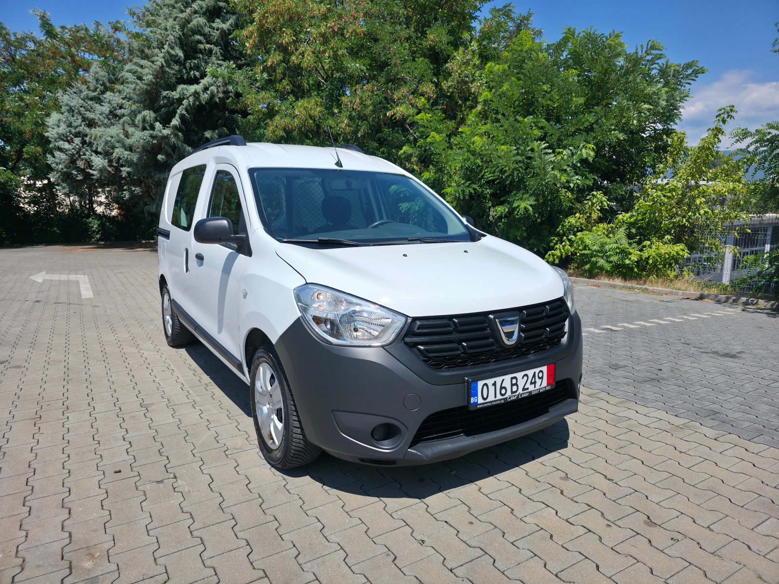 Dacia Dokker 1.5dci 95ps EURO6, снимка 3 - Автомобили и джипове - 55465936