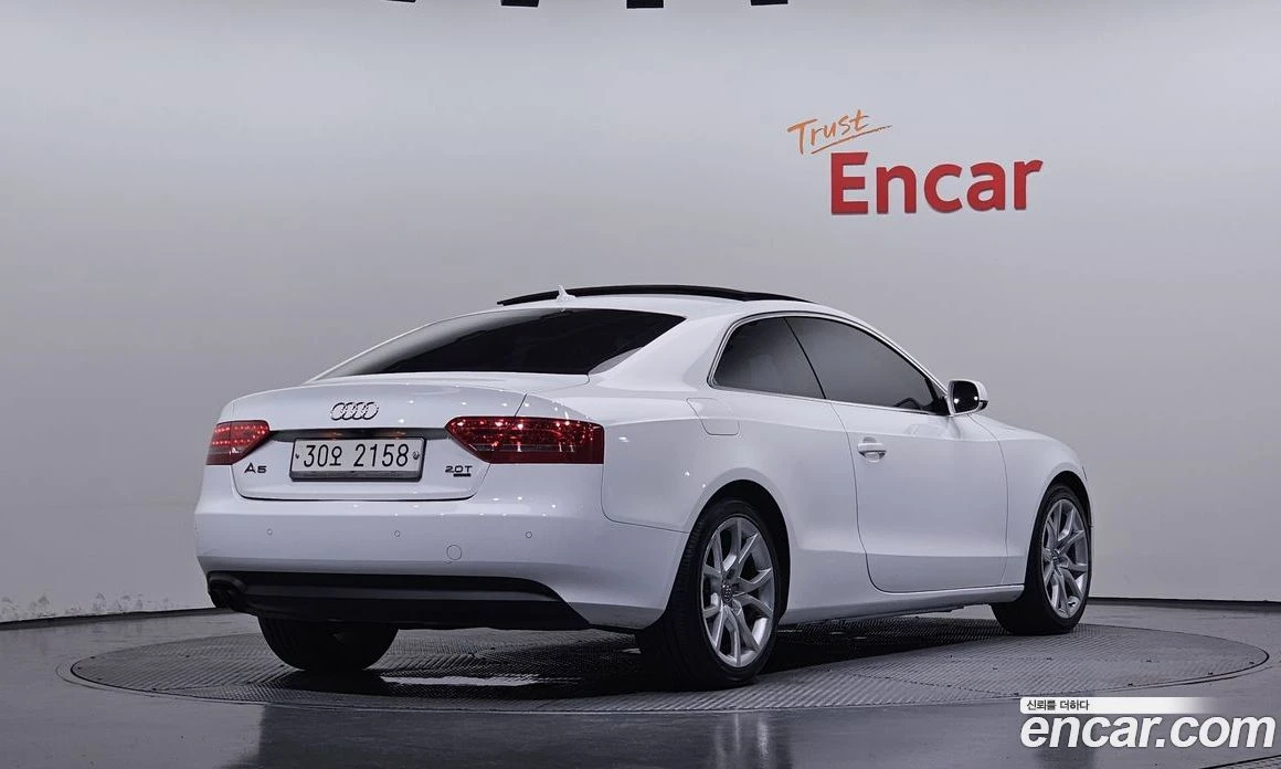 Audi A5 2.0 TFSI Quattro 8T3, снимка 2 - Автомобили и джипове - 56122172