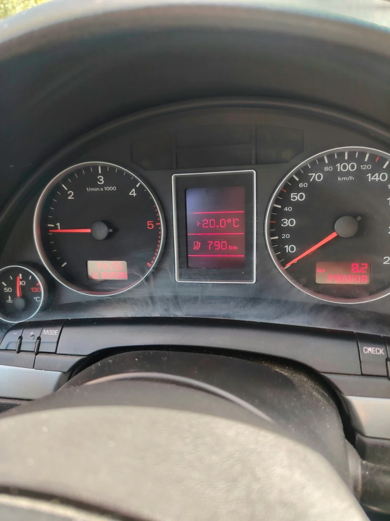 Audi A4, снимка 6 - Автомобили и джипове - 56395982