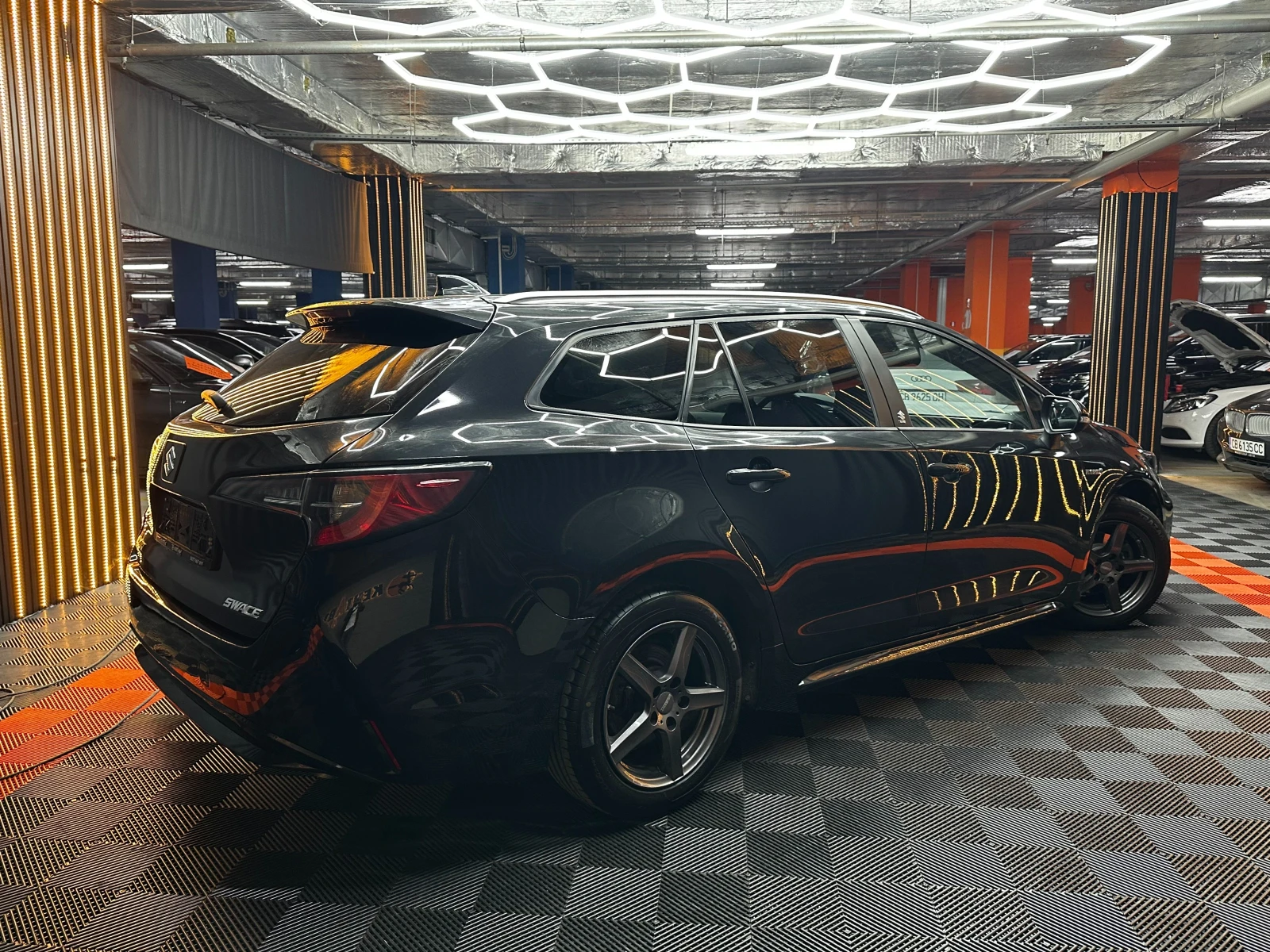 Toyota Corolla 1.8 hybrid 122 �.�.  | Mobile.bg � ����������� 5