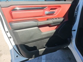 Dodge RAM 1500 Rebel 5.7 HEMI, снимка 12