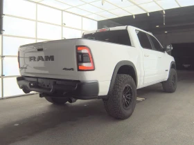 Dodge RAM 1500 Rebel 5.7 HEMI, снимка 4