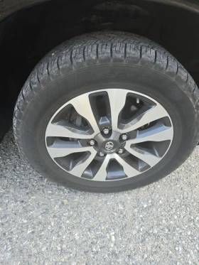 Обява за продажба на Toyota Sequoia 5.7 4x4 Limited ~76 500 лв. - изображение 4