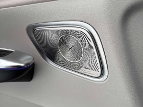 Mercedes-Benz GLC 300 BURMESTER/ОБДУХВАНЕ/360/PANO/ОТ ПРЕДСТАВИТЕЛСТВО, снимка 10