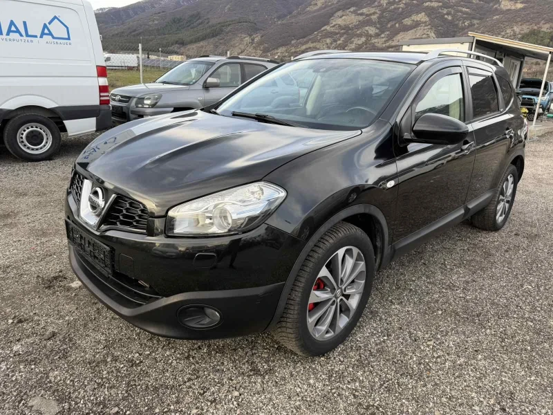 Nissan Qashqai  7 местен навигация климатроник, снимка 2 - Автомобили и джипове - 48670459