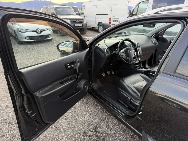 Nissan Qashqai  7 местен навигация климатроник, снимка 10 - Автомобили и джипове - 48670459