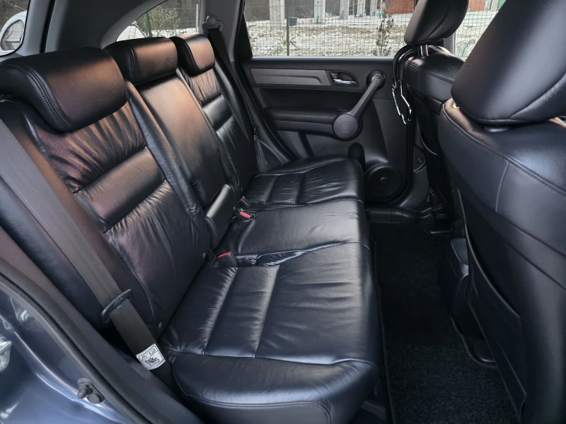 Honda Cr-v 2.0i Executive Plus, снимка 16 - Автомобили и джипове - 52631671