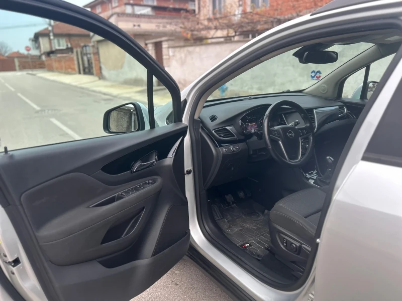 Opel Mokka, снимка 2 - Автомобили и джипове - 52660890