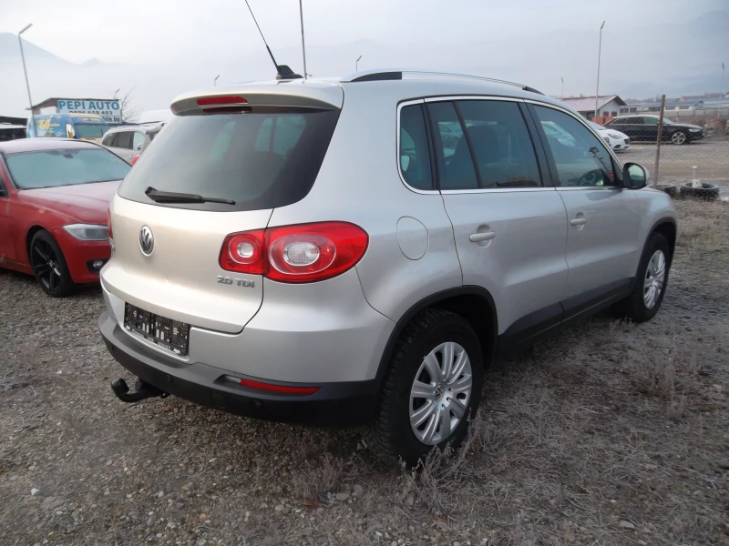 VW Tiguan 4X4 2.0TDI, снимка 4 - Автомобили и джипове - 53011233
