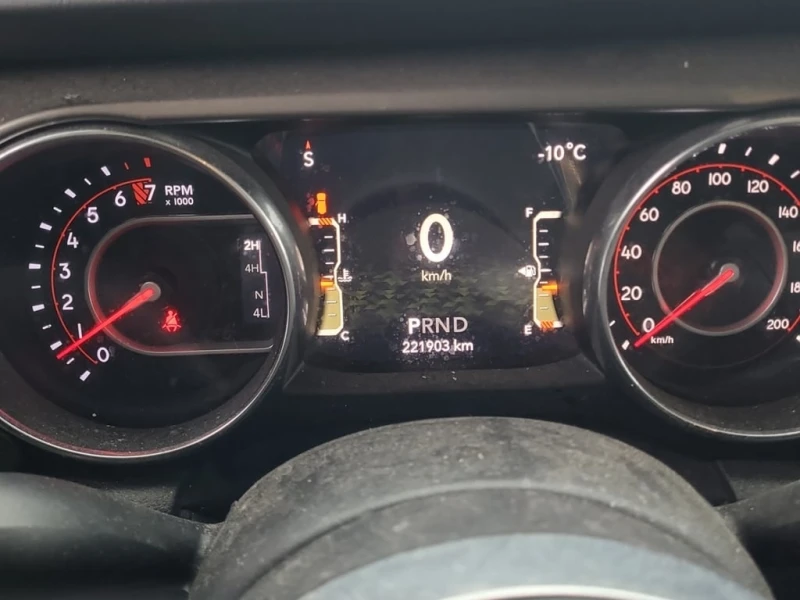 Jeep Wrangler * RUBICON * CARFAX * БЕЗ ПЪРВОНАЧАЛНА ВНОСКА, снимка 9 - Автомобили и джипове - 53087111