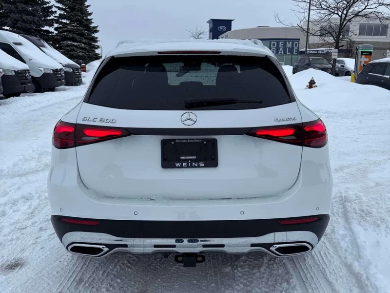 Mercedes-Benz GLC 300 BURMESTER/ОБДУХВАНЕ/360/PANO/ОТ ПРЕДСТАВИТЕЛСТВО, снимка 5 - Автомобили и джипове - 53583184