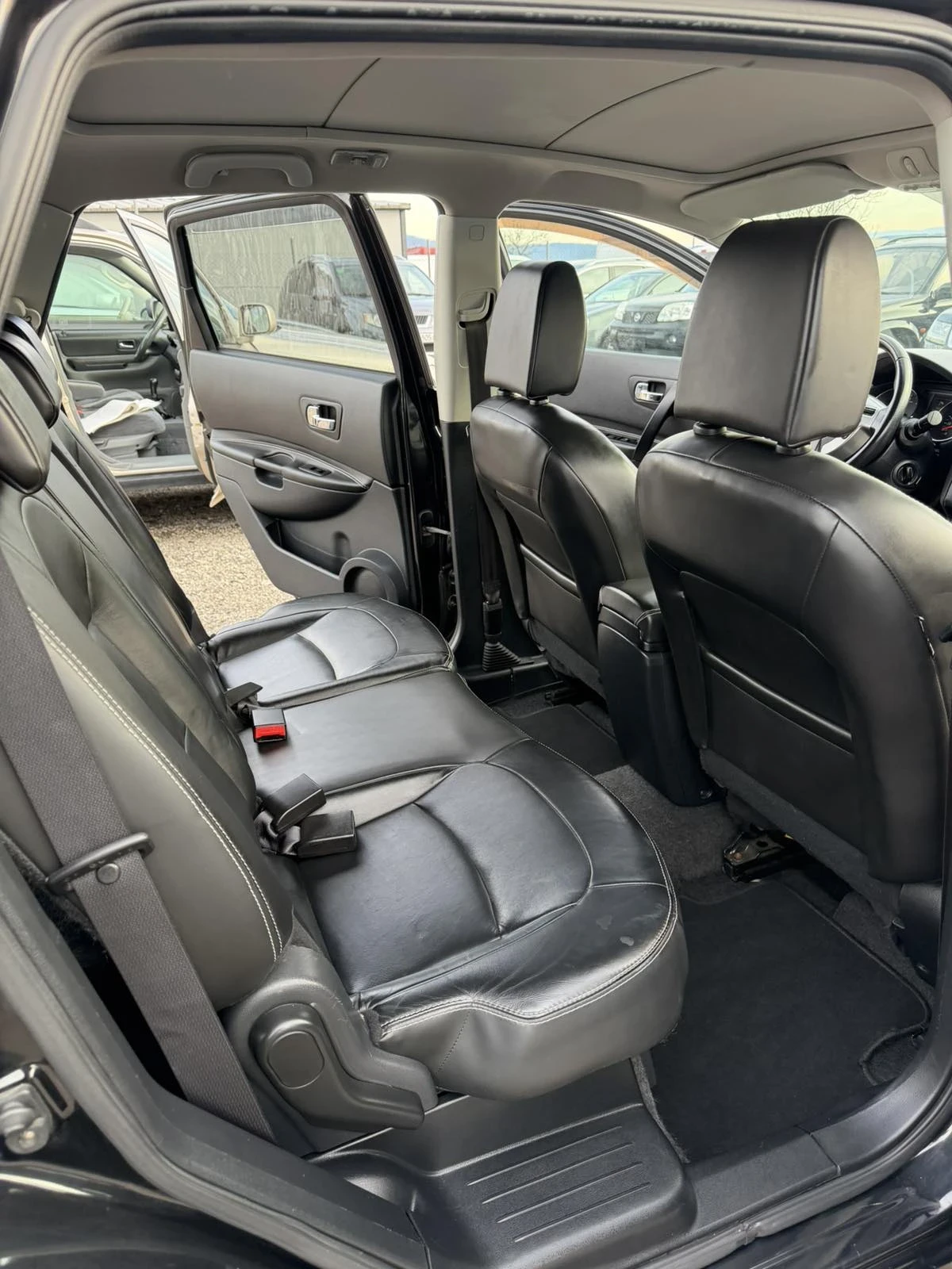 Nissan Qashqai  7 ������ ��������� ����������� | Mobile.bg � ����������� 13