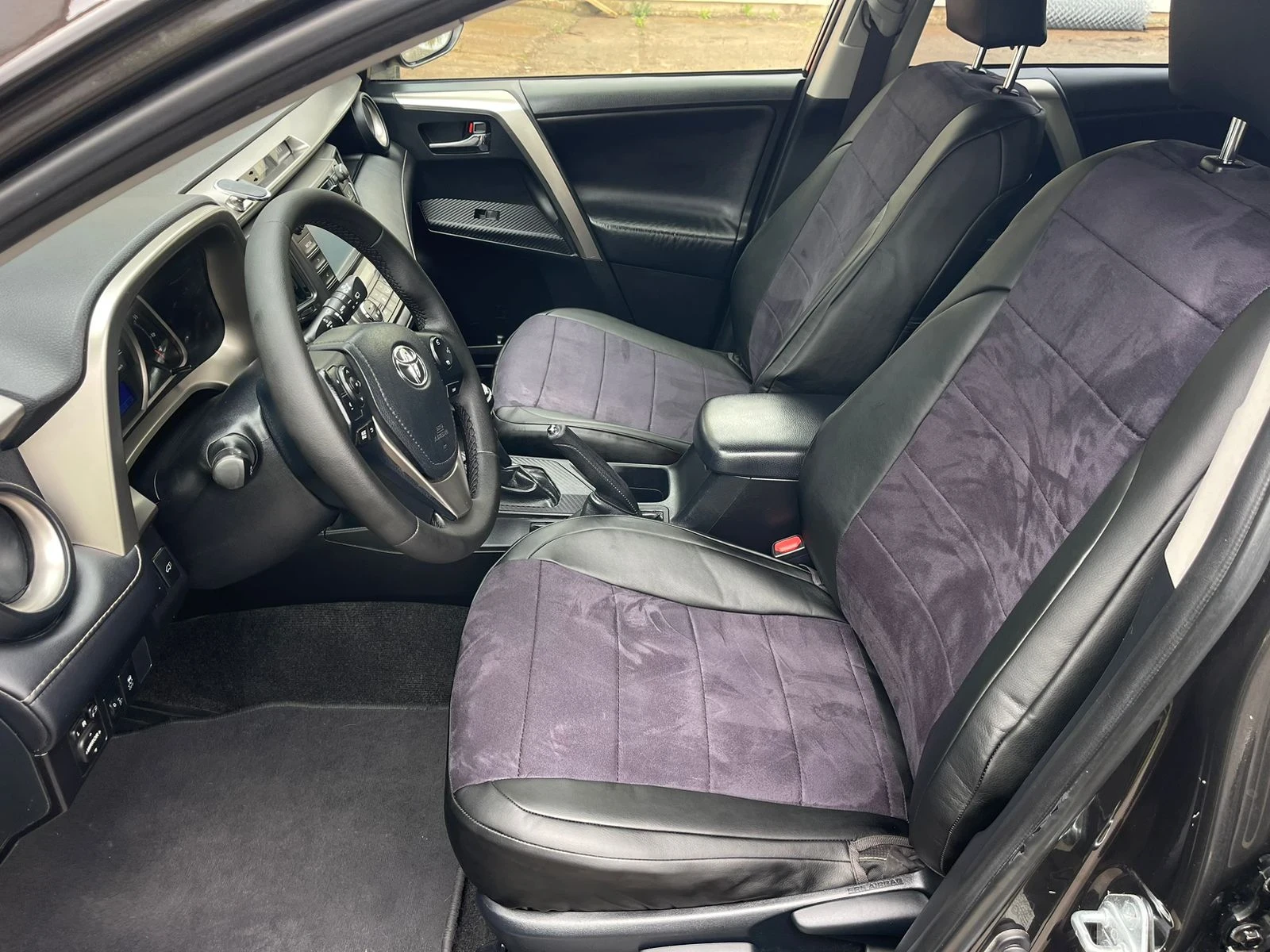 Toyota Rav4 2.2D-150kc - изображение 10