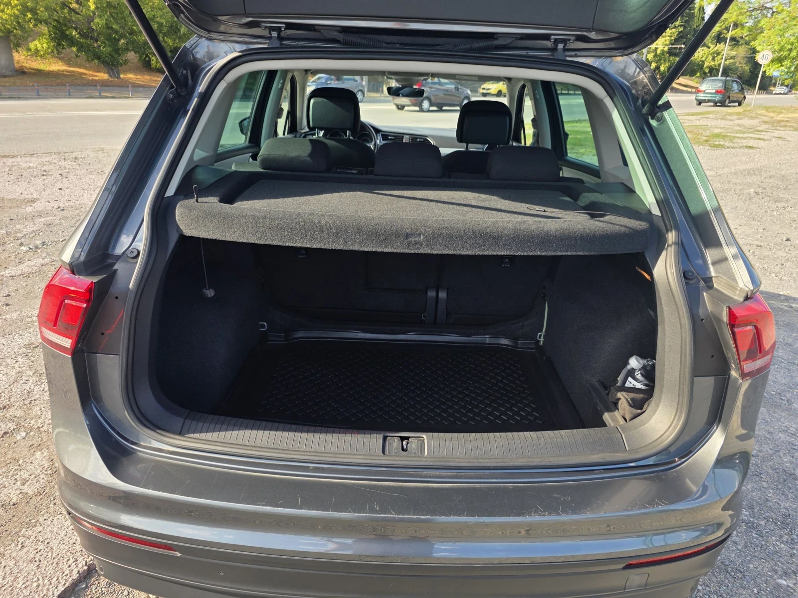 VW Tiguan 2.0 TDI AUTOMAT 4X4  | Mobile.bg   16