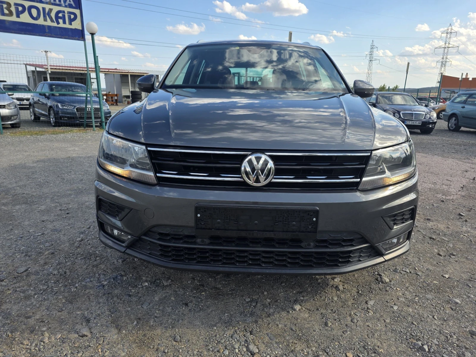 VW Tiguan 2.0 TDI AUTOMAT 4X4  - изображение 2