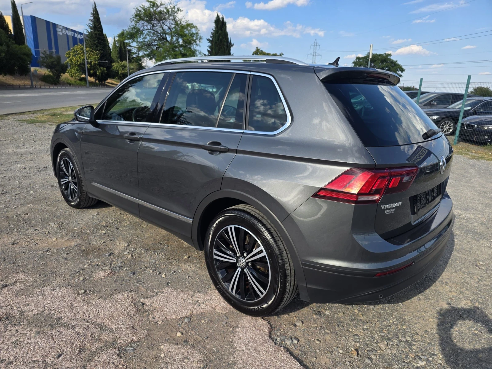 VW Tiguan 2.0 TDI AUTOMAT 4X4  - изображение 7